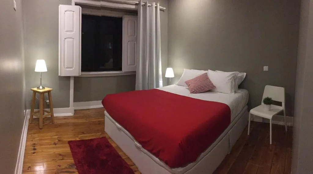 Room, The Bridge, Lisbon