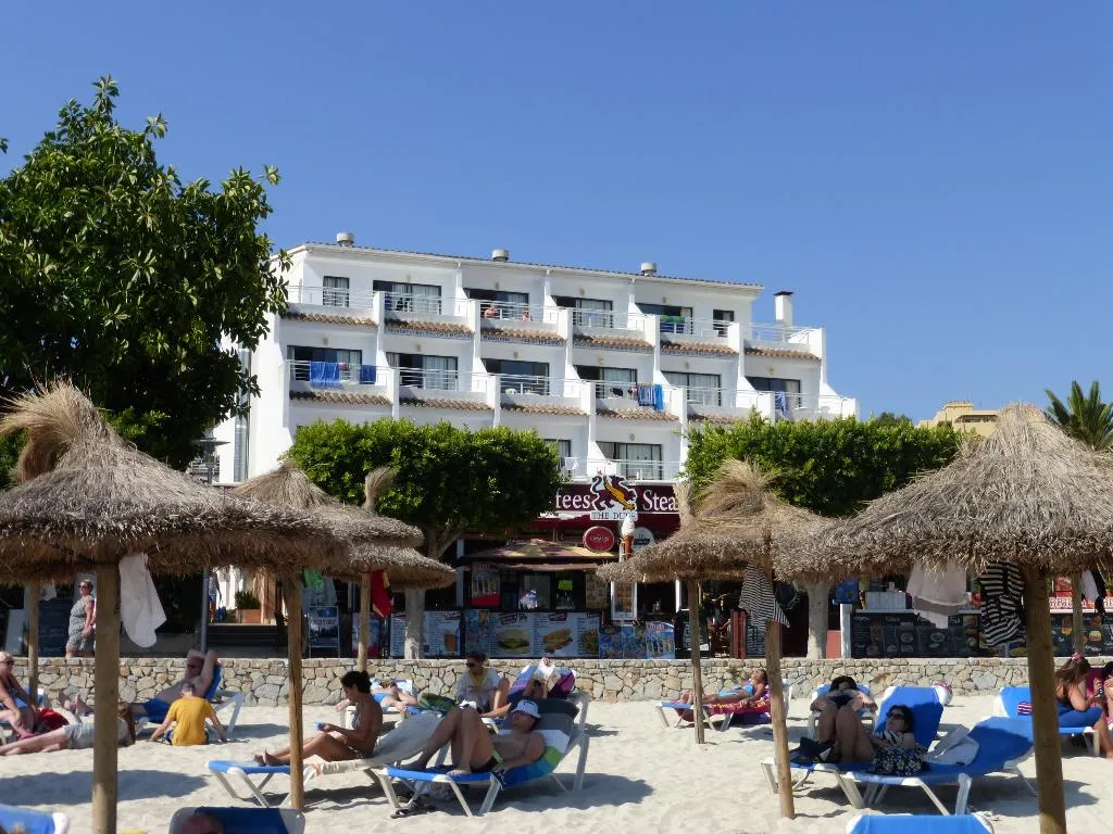 General view, Apartamentos Balear Beach, Majorca