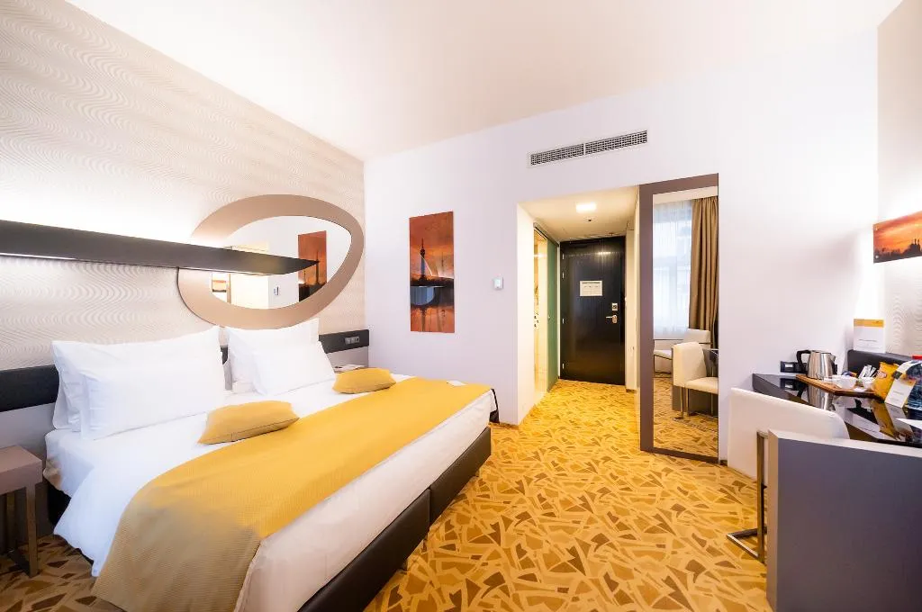 Double or Twin DELUXE Room, Grandium Hotel Prague, Prague