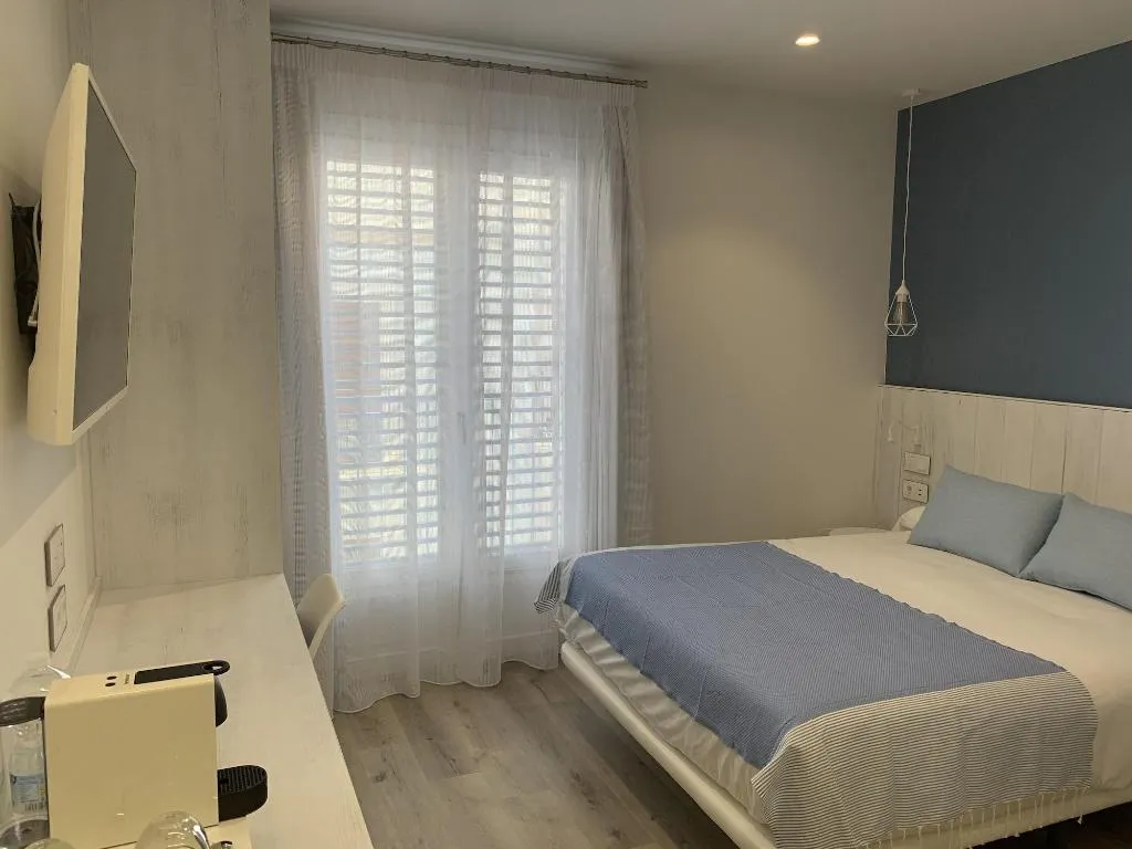 Room, Nerja Casual Rooms, Costa Del Sol
