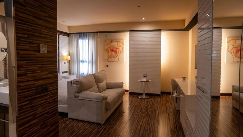 SUITE STANDARD Room, Malaga Nostrum, Costa Del Sol