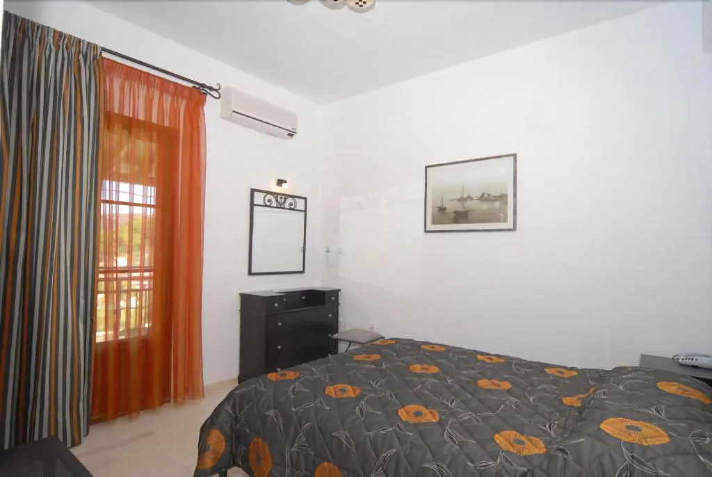 Room, Skiathos Island Suites, Skiathos