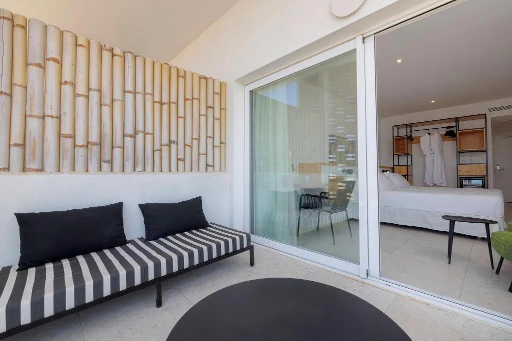 DOUBLE PARTIAL SEA VIEW Room, HM Ayron Park, Majorca