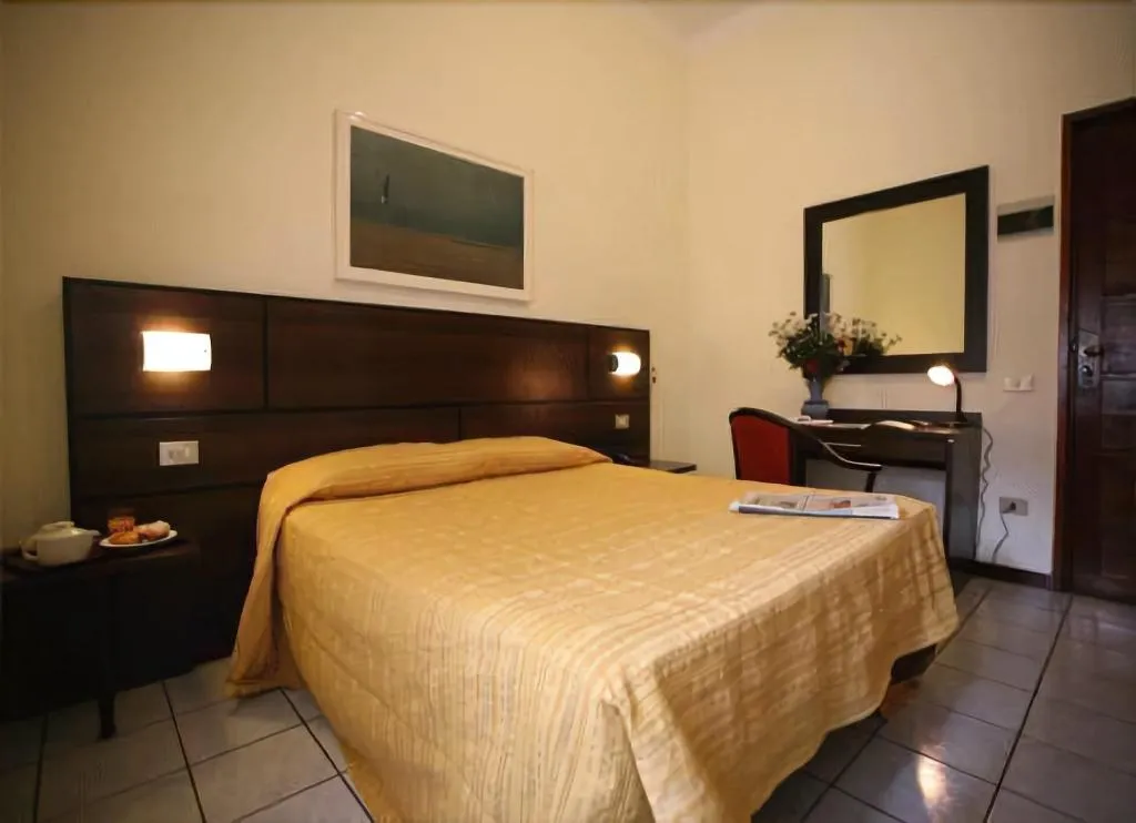 Room, Hotel La Pace, Milan