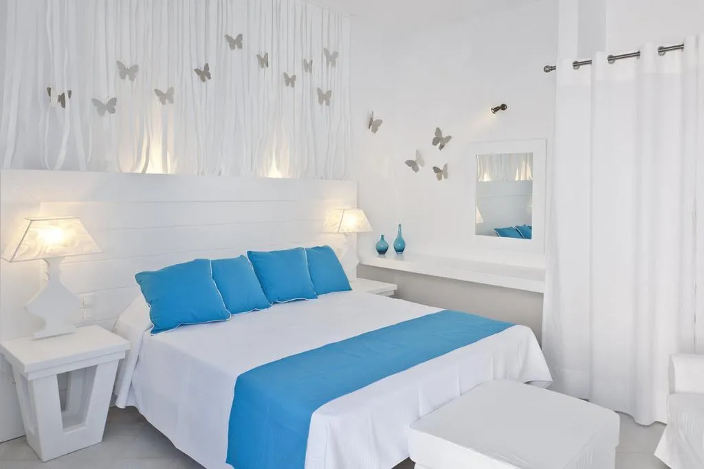 Double or Twin WITH VIEWS Room, Casa Florina, Santorini