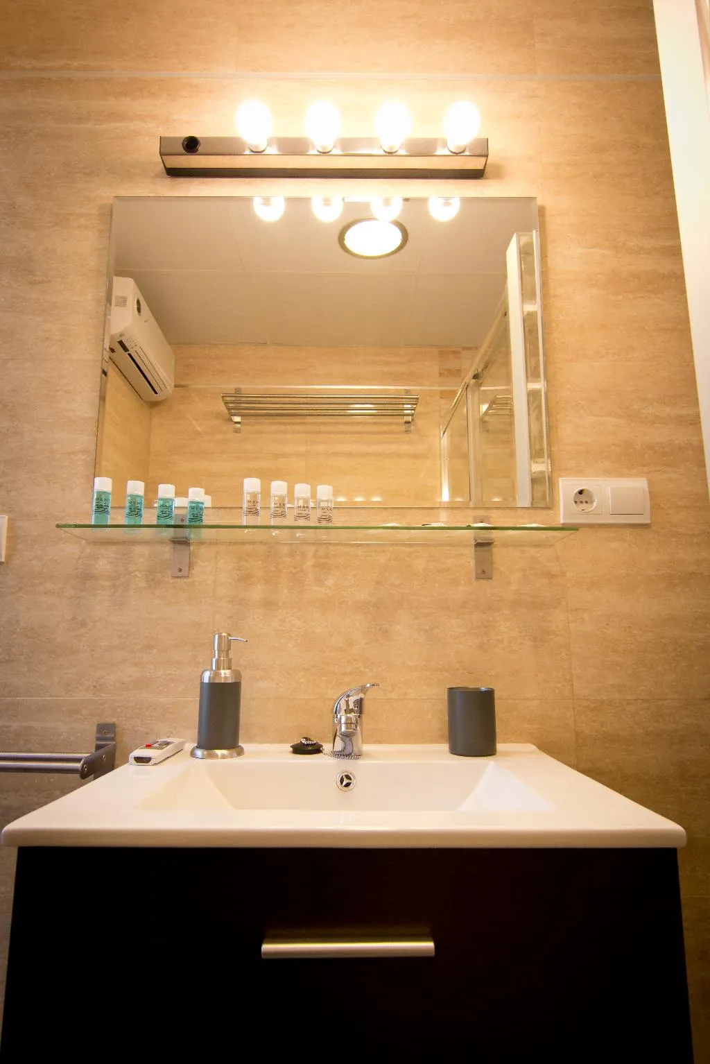 APARTMENT ONE BEDROOM WITH TERRACE Room, Holidays2Malaga Comfort Center Apartments, Costa Del Sol