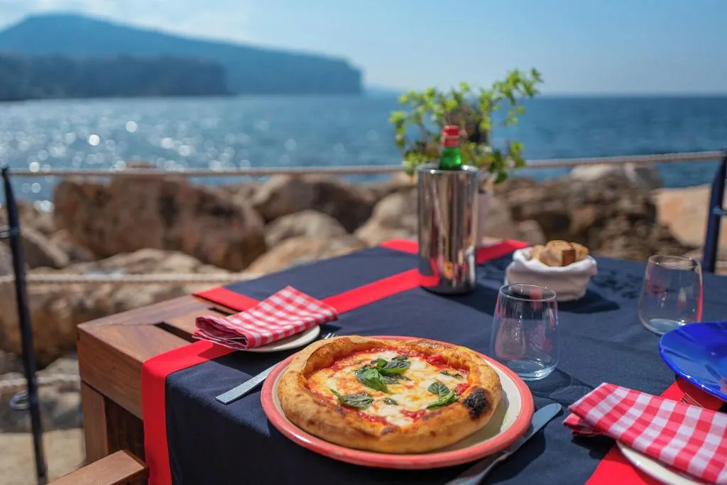 Restaurant, Capo La Gala Hotel & Wellness, Naples