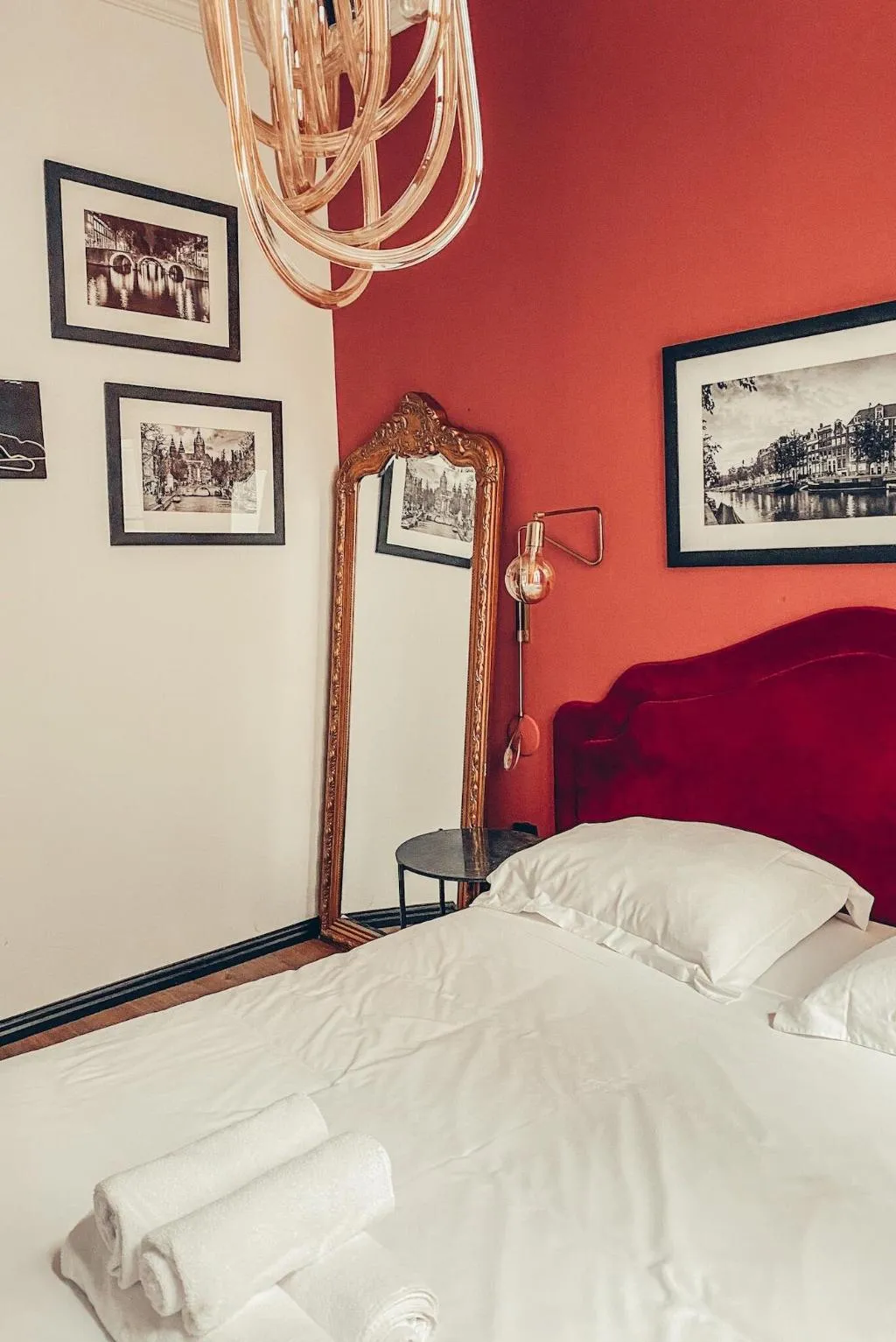 Room, Mr. Monkey Amsterdam, Amsterdam