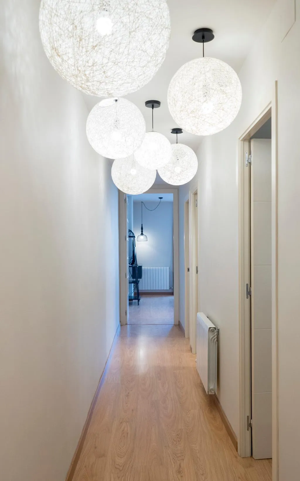 APARTMENT THREE BEDROOMS TWO BATHROOMS Room, Barcelona Sants Station Apartments, Barcelona
