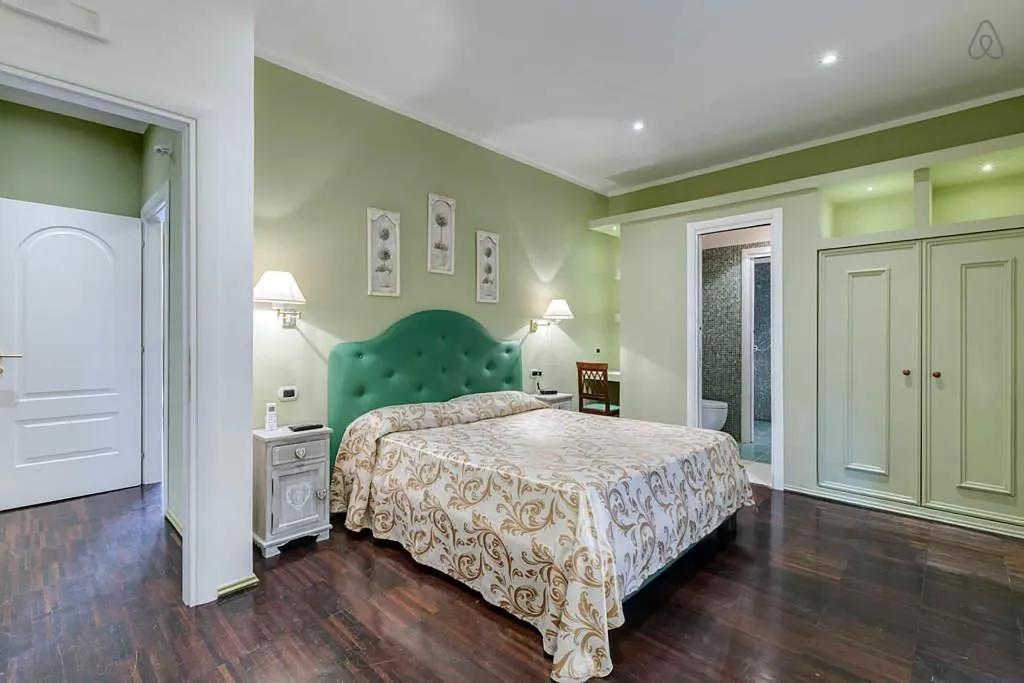 Room, Antico Platano, Rome