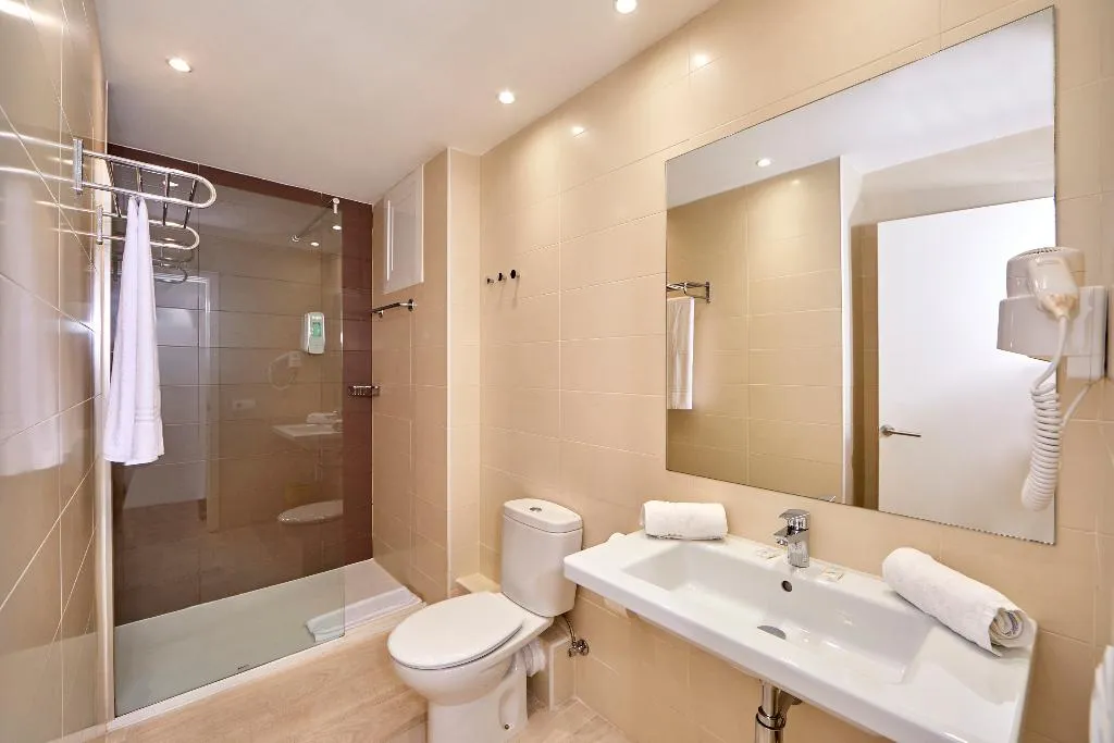 APARTMENT WITH BALCONY Room, Sun Beach, Majorca