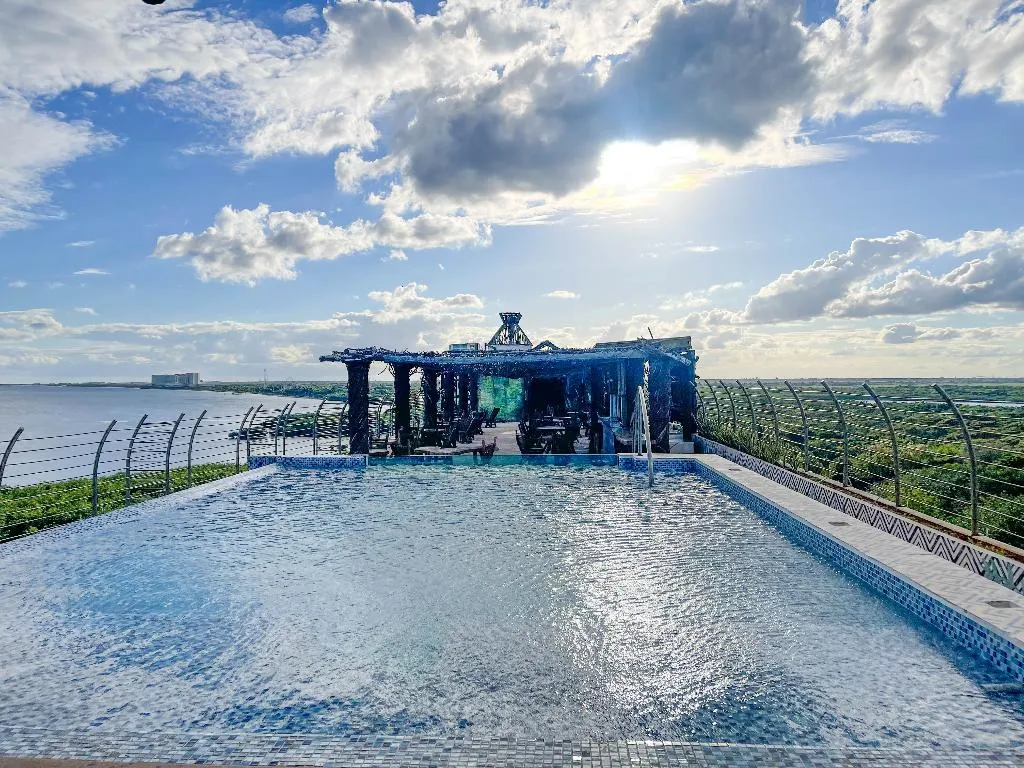 Pool, Akuazul Resorts Only Adults, Cancun Area