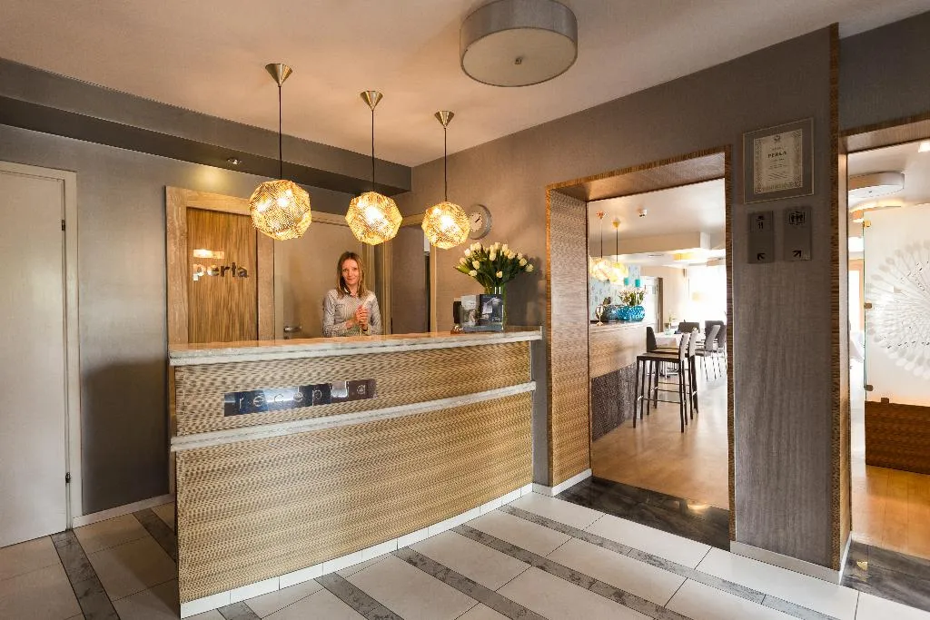 Lobby, Perla, Krakow