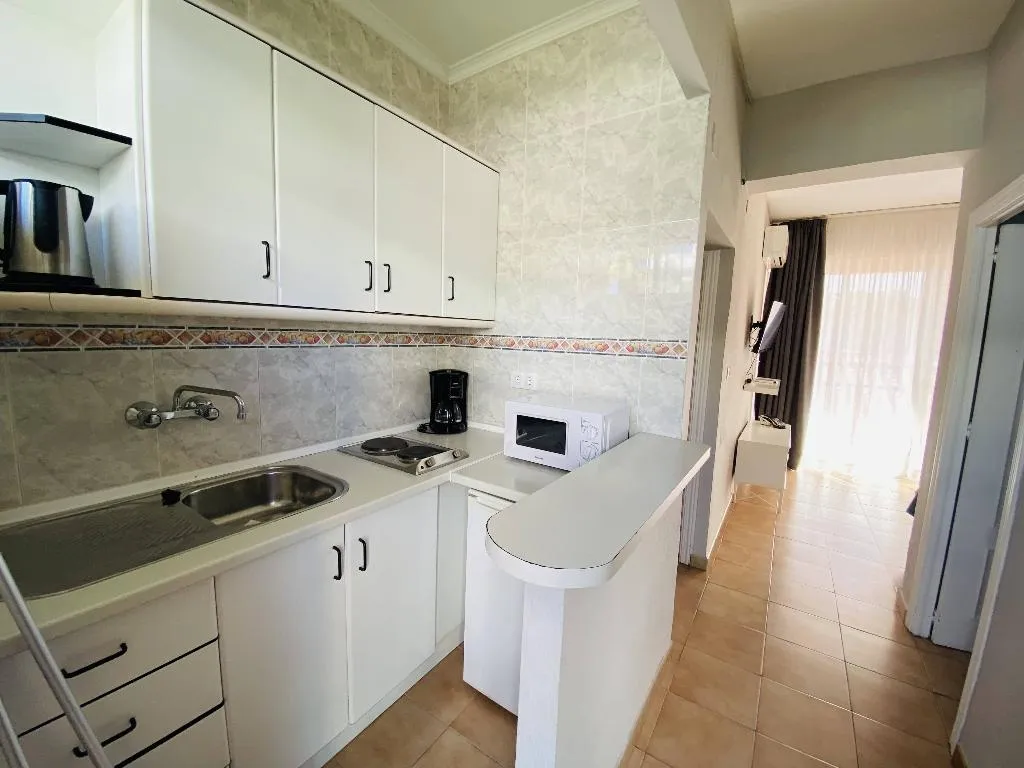 APARTMENT SIDE SEA VIEW TWO BEDROOMS Room, Hotel Los Jazmines, Costa Del Sol