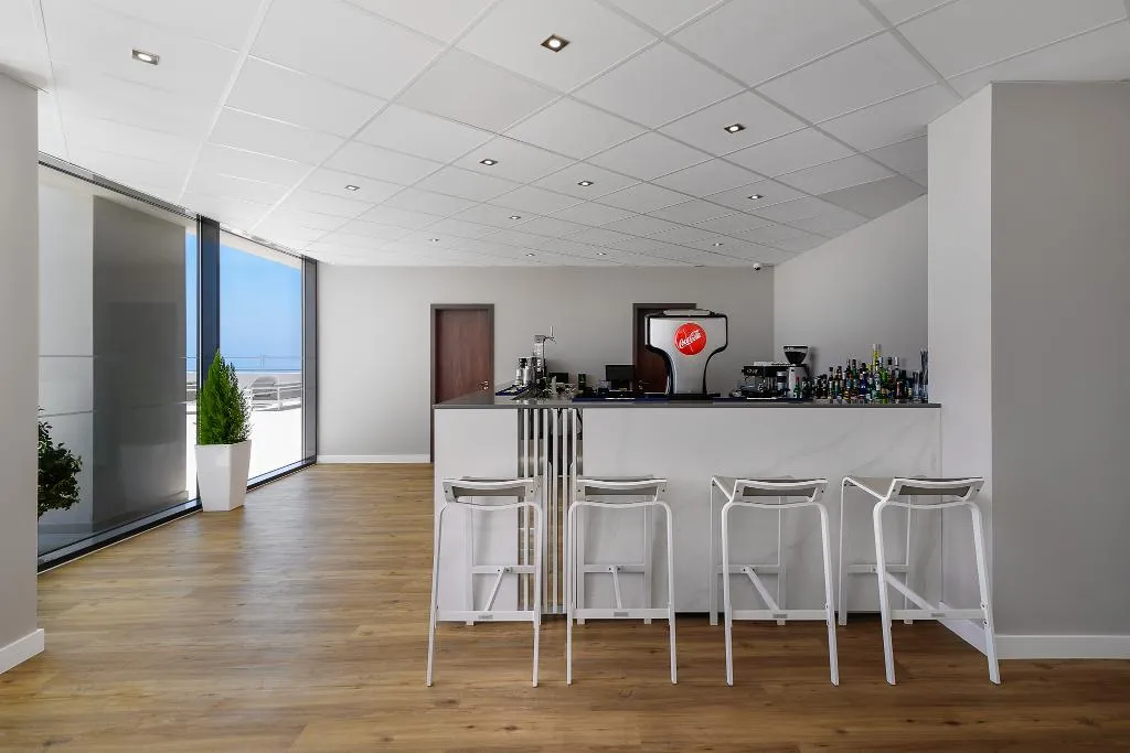 Bar, Jupiter Albufeira Hotel – Family & Fun, Algarve