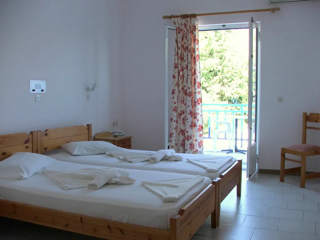 Room, Sofia, Samos