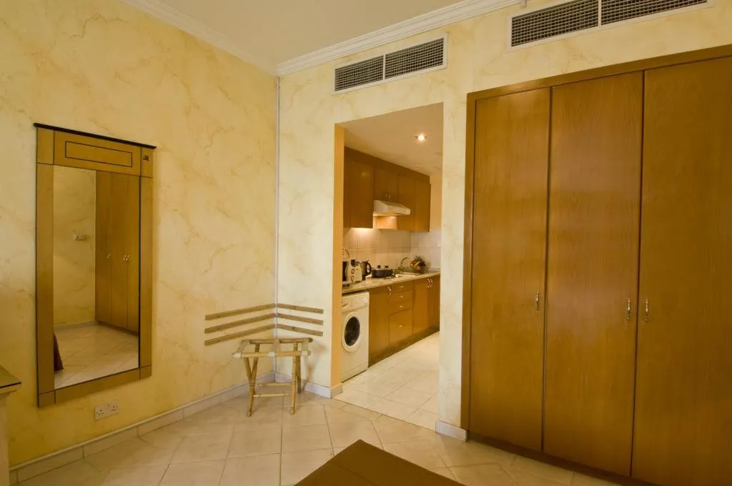 STUDIO STANDARD Room, Ramee Hotel Apartment Dubai, Dubai
