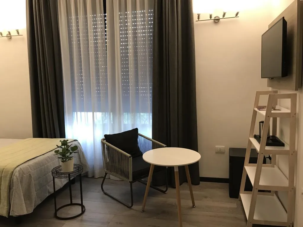 Room, Hotel Bernina Milano, Milan