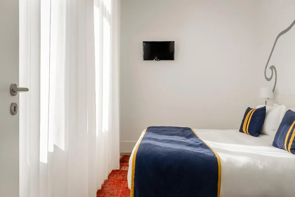JUNIOR SUITE STANDARD Room, Exe Wellington, Porto