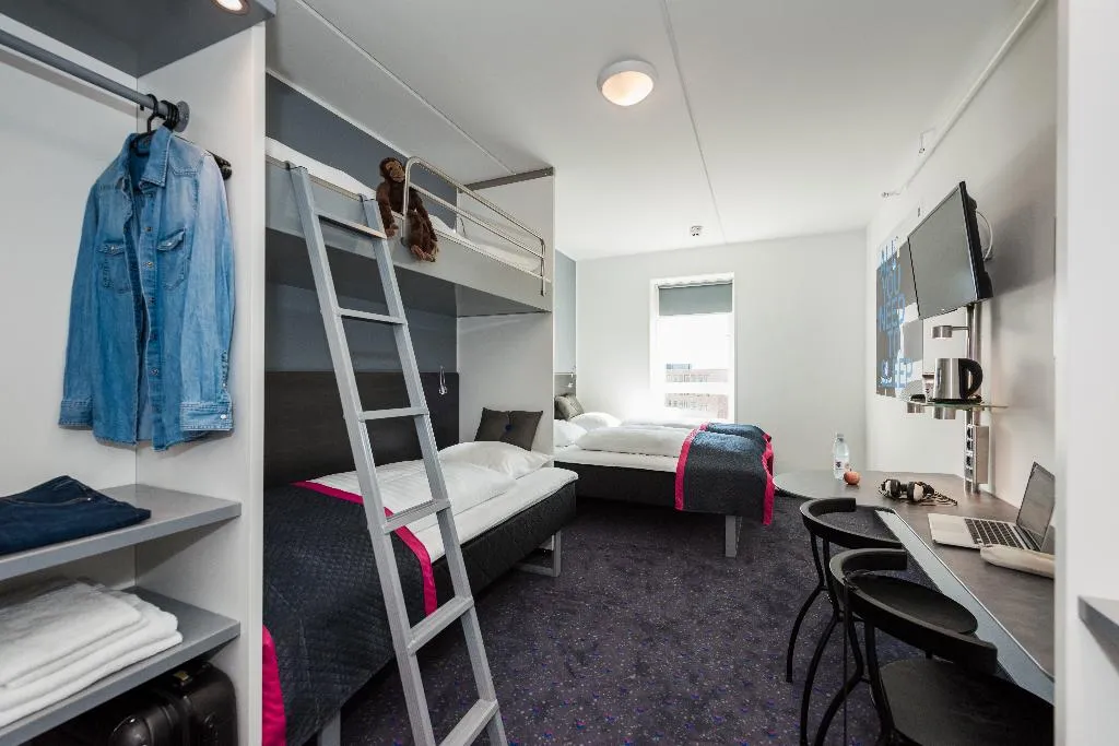 TWIN SUPERIOR Room, CABINN Copenhagen, Copenhagen