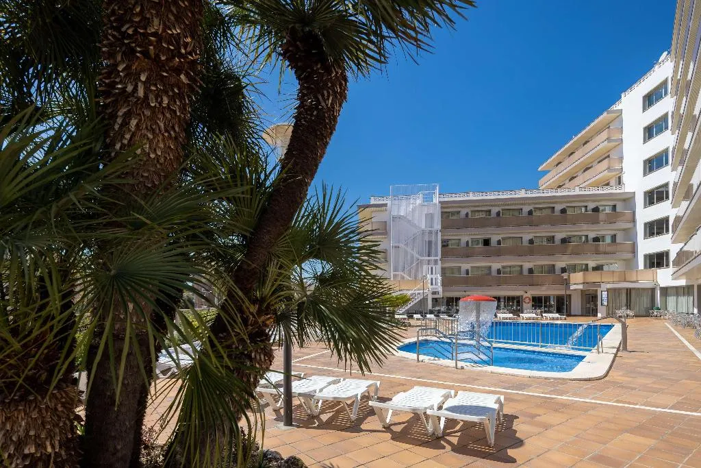 Pool, htop Royal Star, Costa Brava