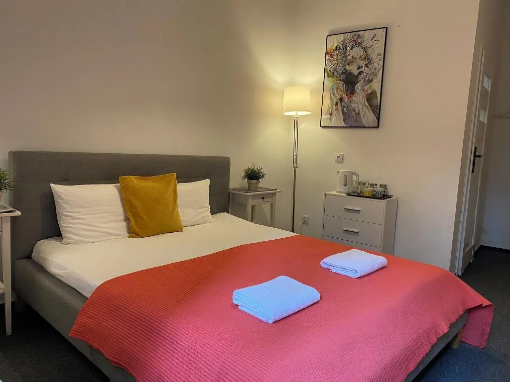 Room, Milla Apartments, Krakow