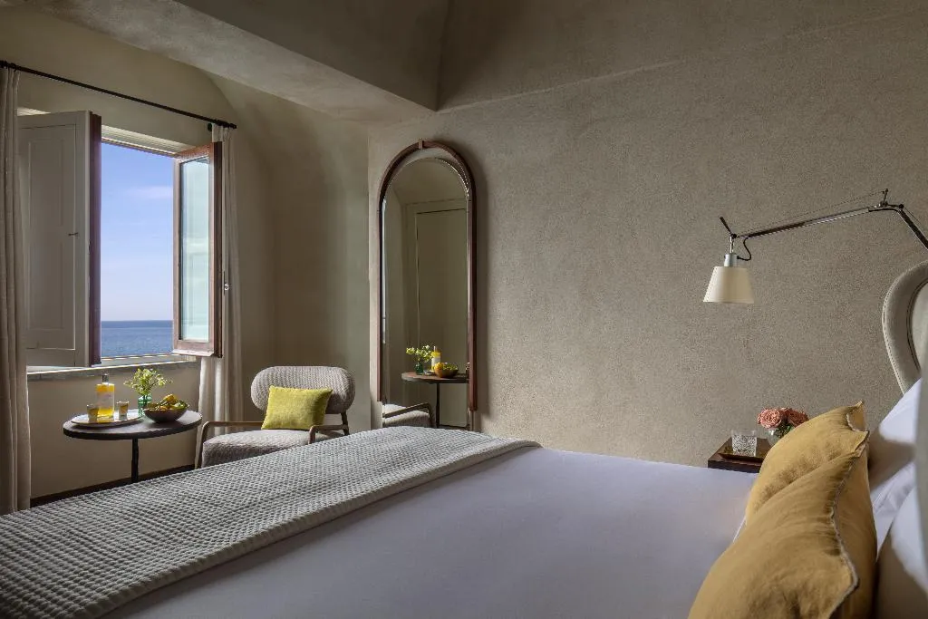 DOUBLE DELUXE SIDE SEA VIEW Room, Anantara Convento di Amalfi Grand Hotel, Naples