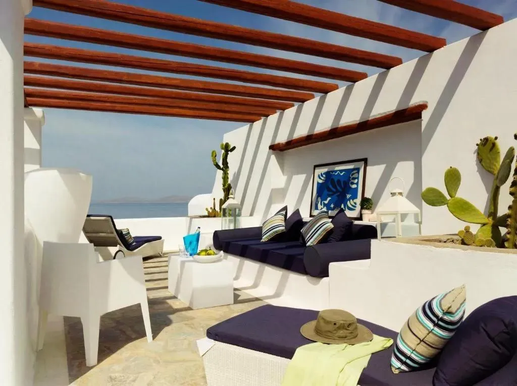 SUITE EXECUTIVE SEA VIEW Room, Mykonos Grand Hotel & Resort, Mykonos