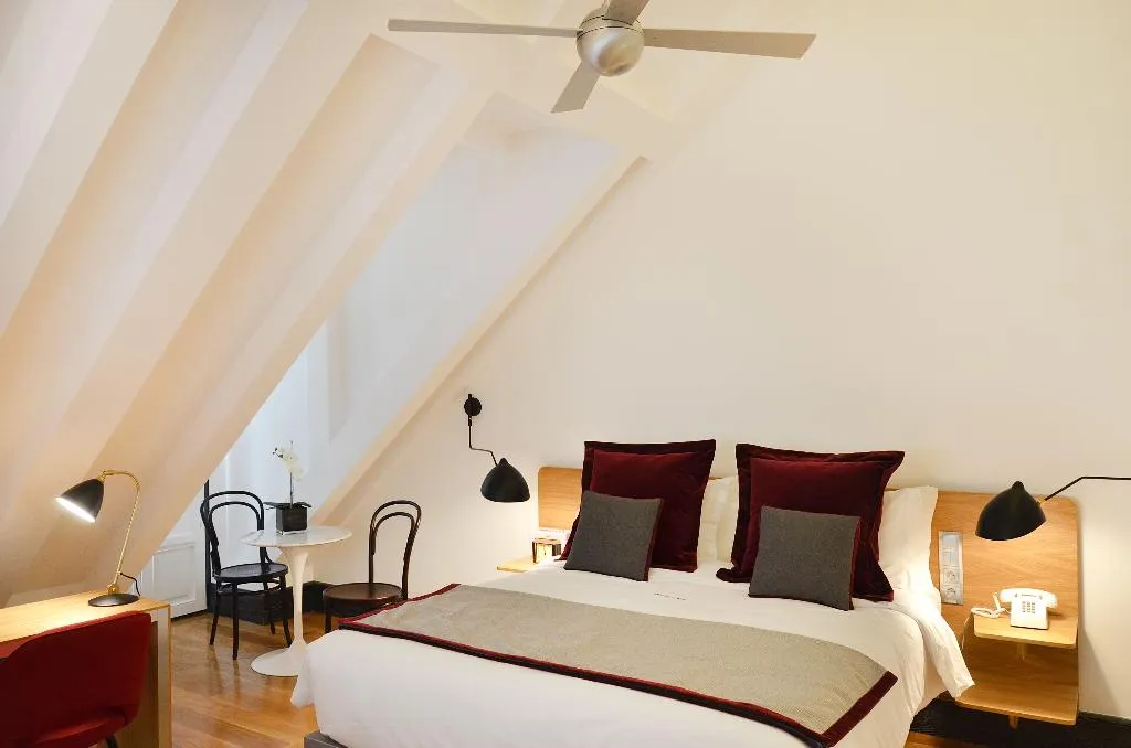 DOUBLE STANDARD Room, Browns Central Hotel, Lisbon
