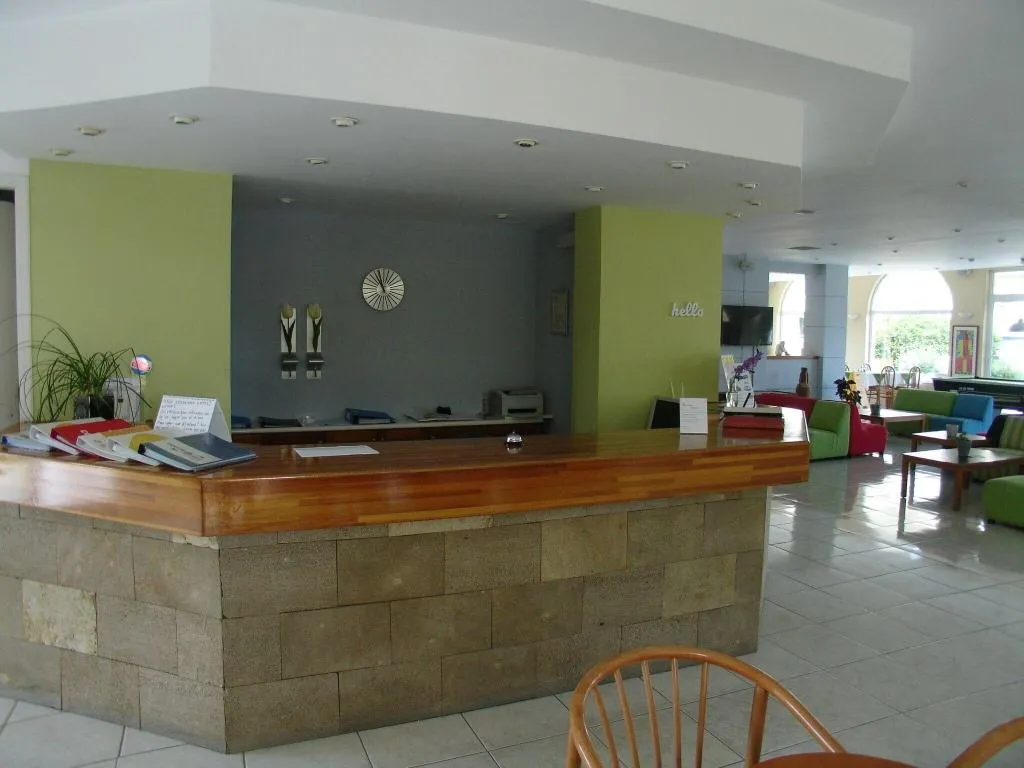 Lobby, Summerland, Rhodes