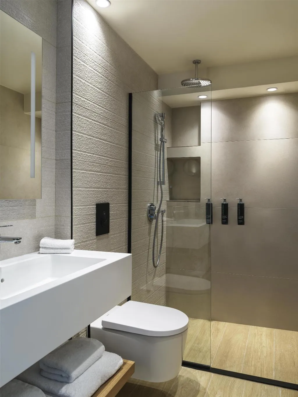 DOUBLE KING SIZE BED Room, Hilton Garden Inn Chania City, Crete