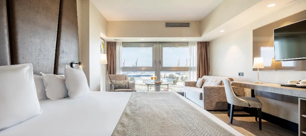 DOUBLE STANDARD Room, Ilunion Malaga, Costa Del Sol
