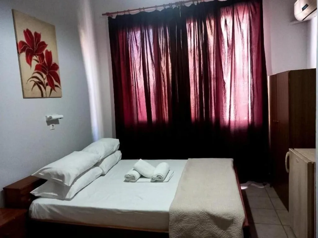 Room, Korydallos Hotel, Athens