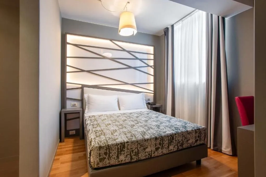 DOUBLE BASIC Room, Fortyfive Squared, Rome
