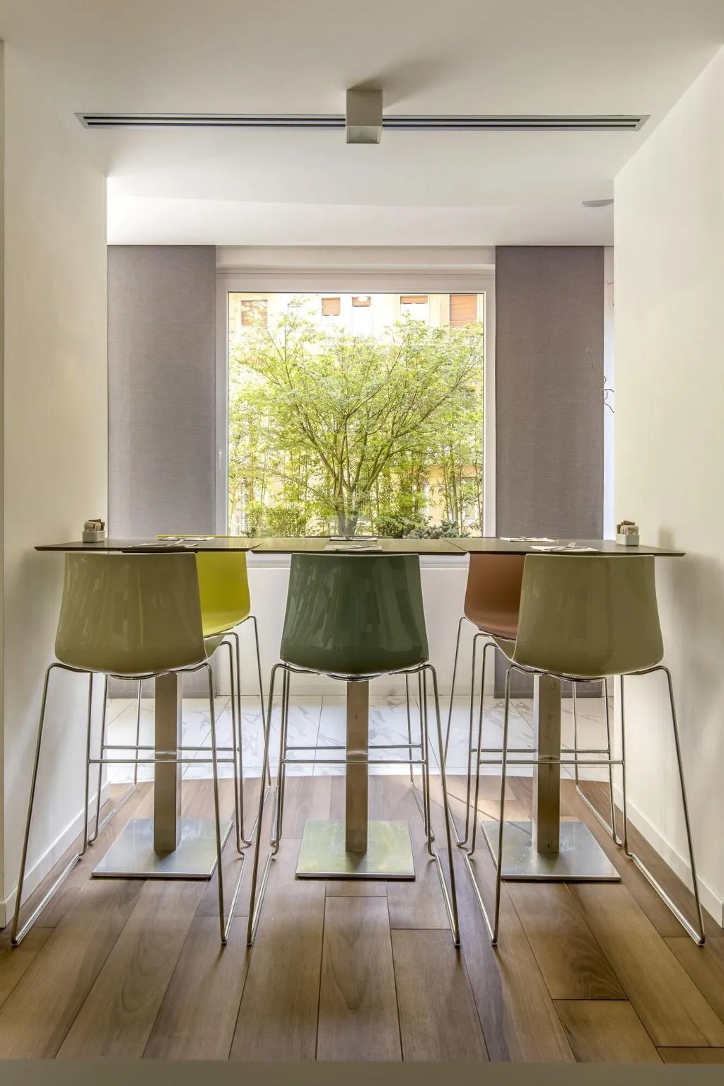 Restaurant, 43 Station Hotel, Milan