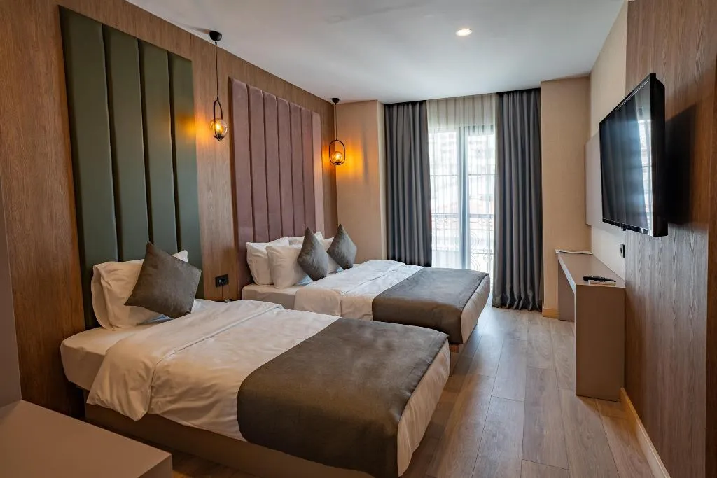 TRIPLE DELUXE Room, Perast City Hotel, Antalya