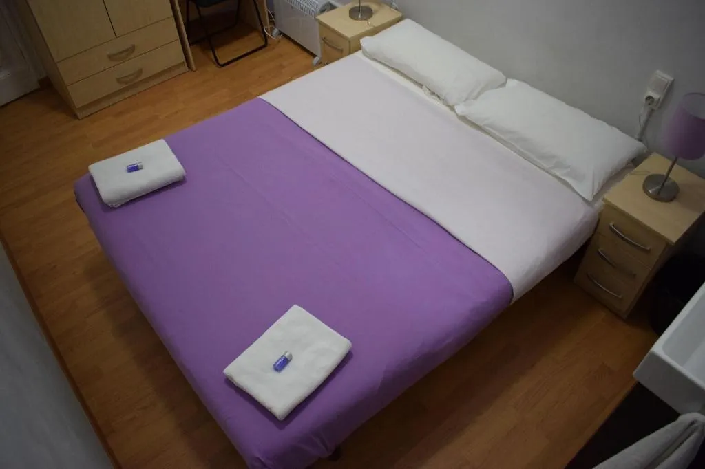 Room, Hostal Mimi Las Ramblas, Barcelona