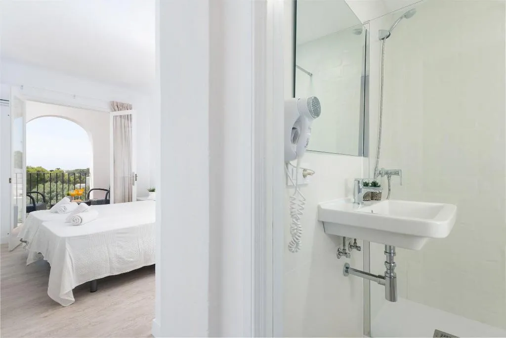 Room, Talamanca, Majorca