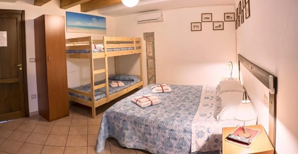 Room, B&B La Suite, Catania
