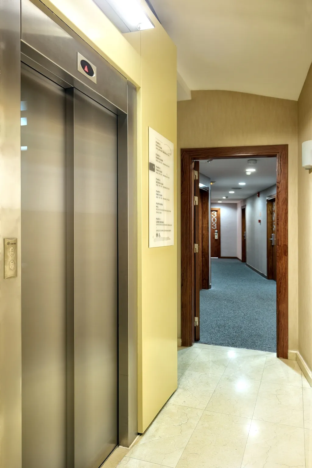 Lobby, CityPark Pelayo, Barcelona