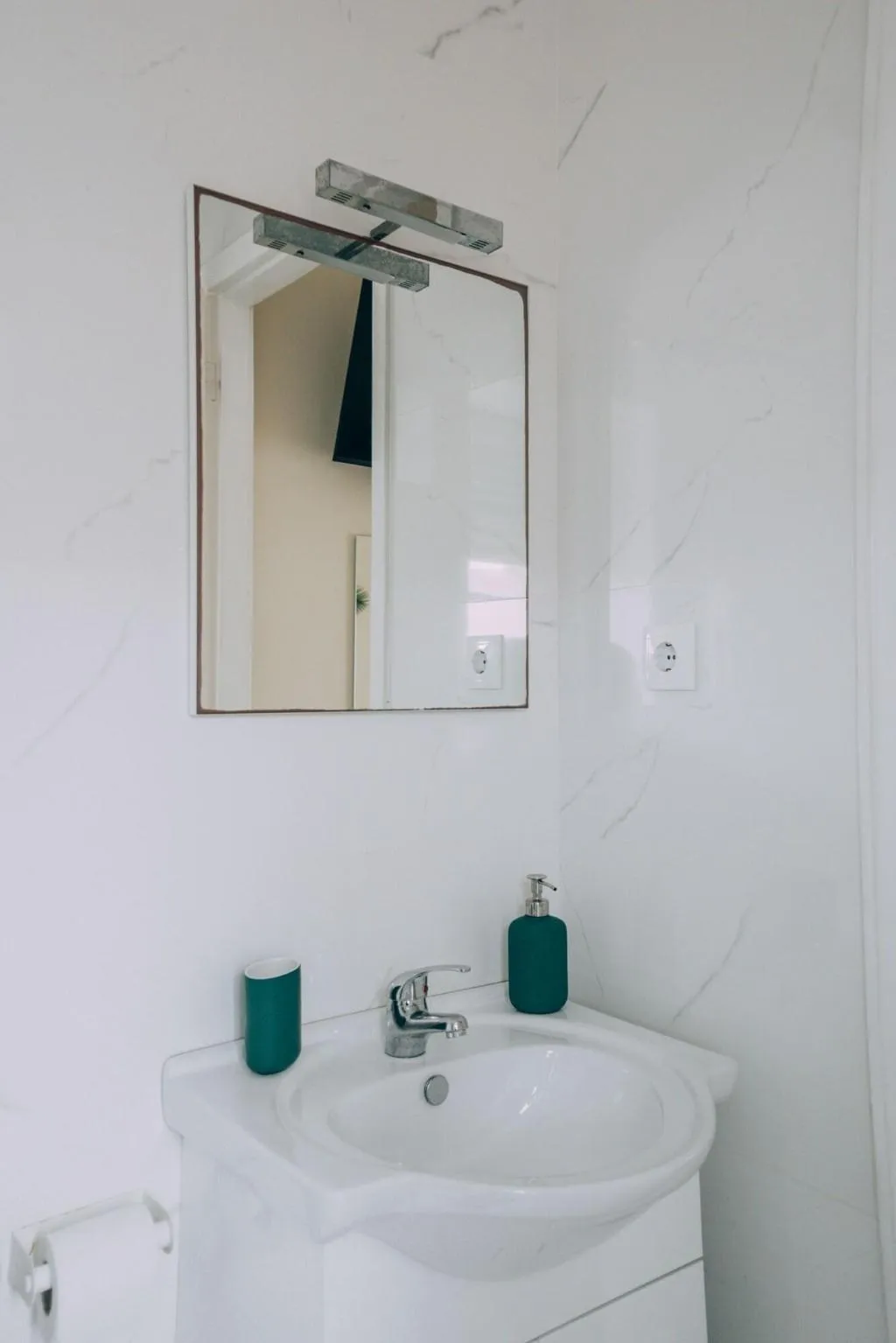 Room, The Beach Corner Guesthouse, Porto
