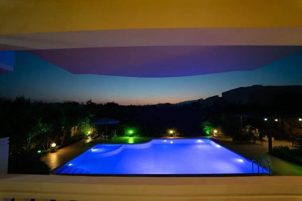 FAMILY ROOM SEA VIEW Room, Golden Rose, Crete