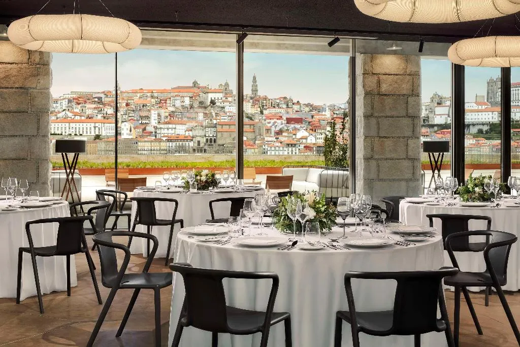 Restaurant, Tivoli Kopke Porto Gaia Hotel, Porto