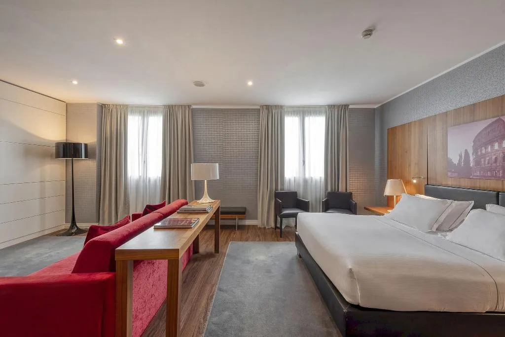 SUITE KING SIZE BED Room, H10 Roma Citta, Rome