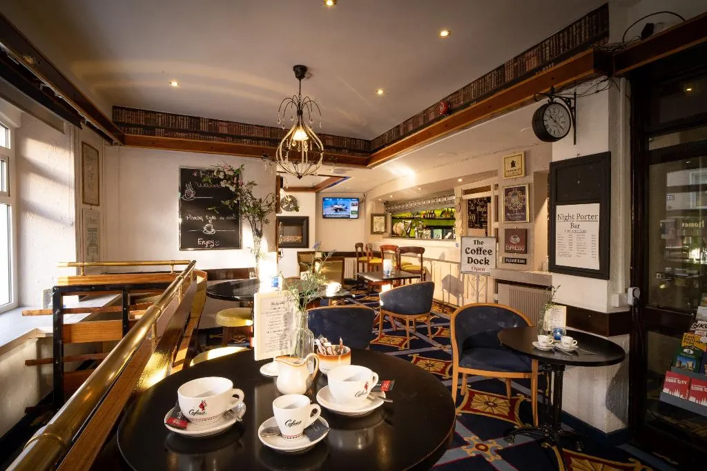 Bar, Ashley Hotel, Cork
