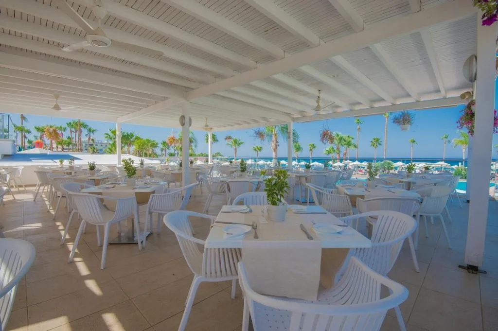 Restaurant, Marlita Beach Hotel Apartments, Cyprus