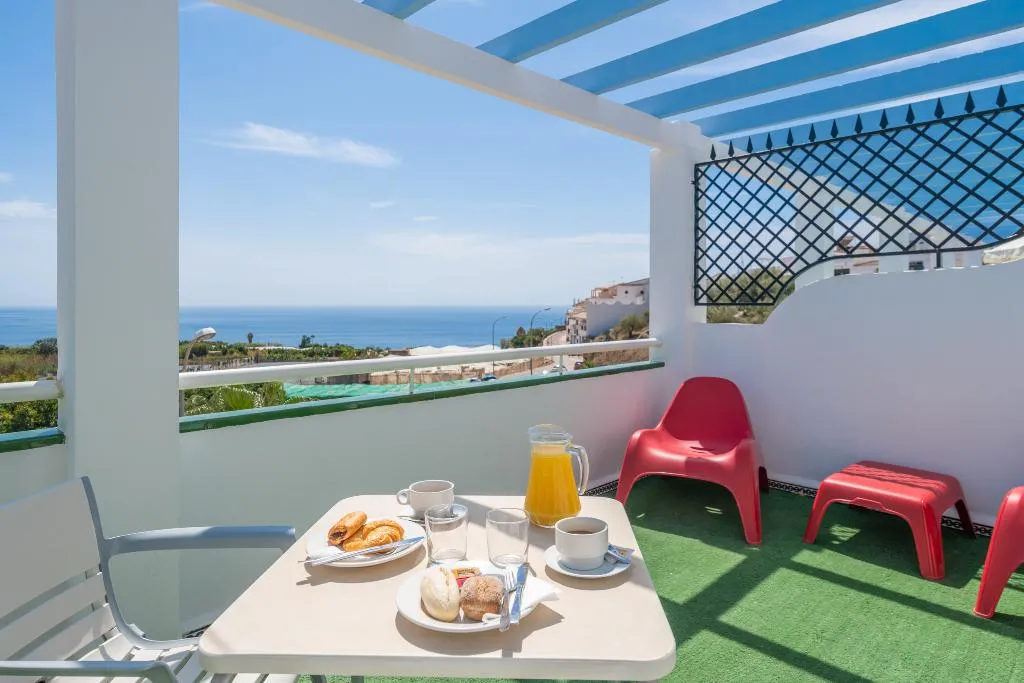 APARTMENT TWO BEDROOMS WITH TERRACE Room, Hotel Playamaro, Costa Del Sol