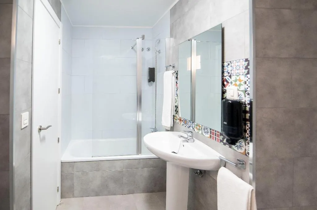 SINGLE BASIC Room, Hotel Manzanito, Andalucia