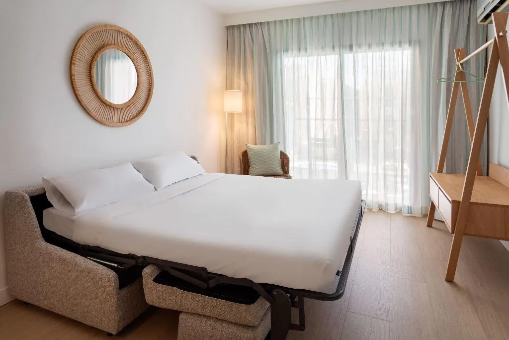 SUITE POOL VIEW Room, Sol Sancti Petri, Costa De La Luz