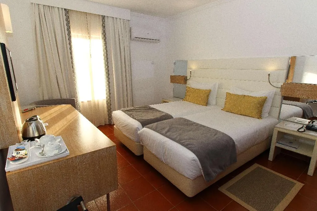 TWIN STANDARD Room, Best Western Hotel Dom Bernardo, Algarve